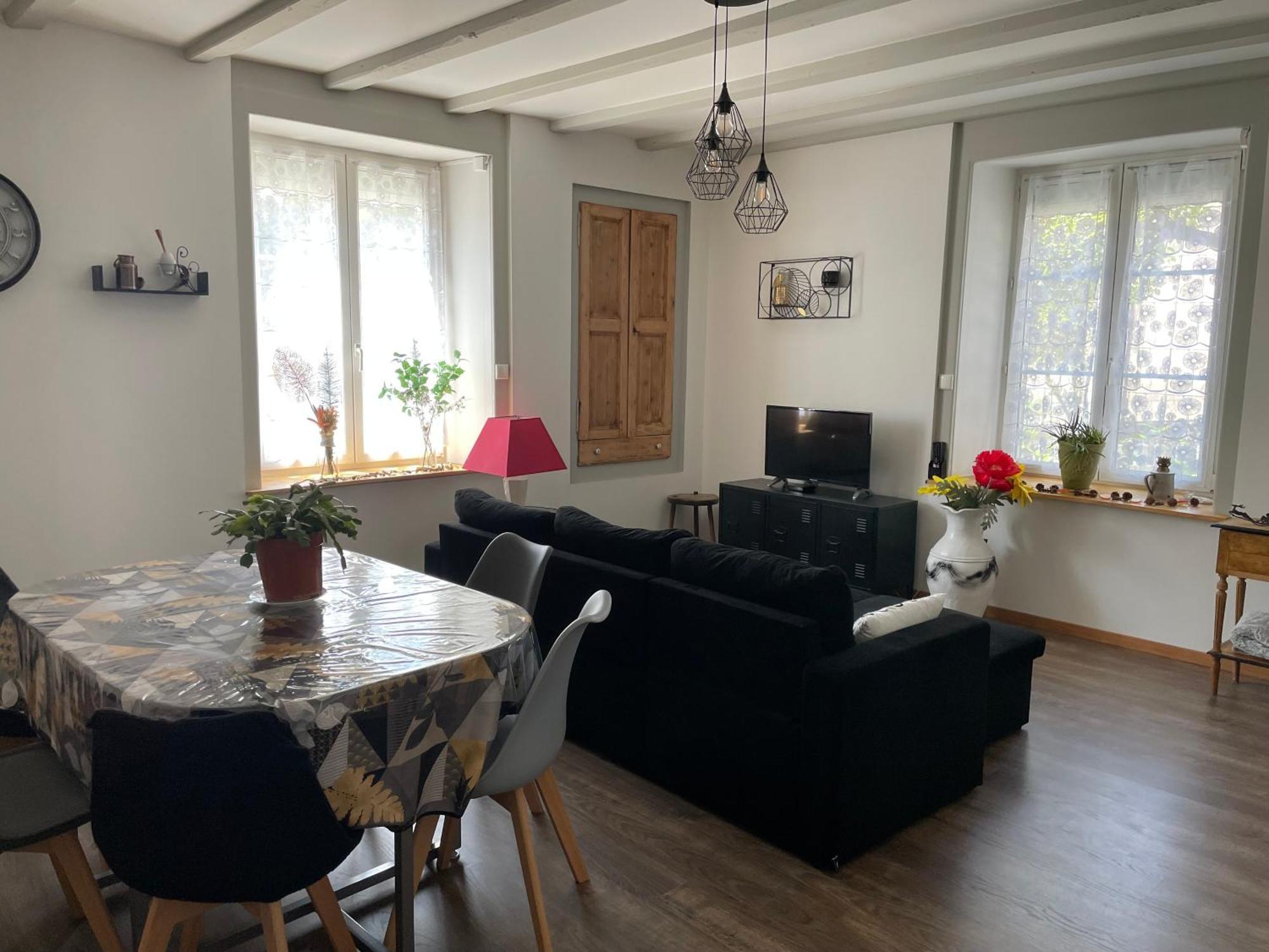 Appartement Ravissant En Bordure Du Doubs Longevelle-sur-Doubs Extérieur photo
